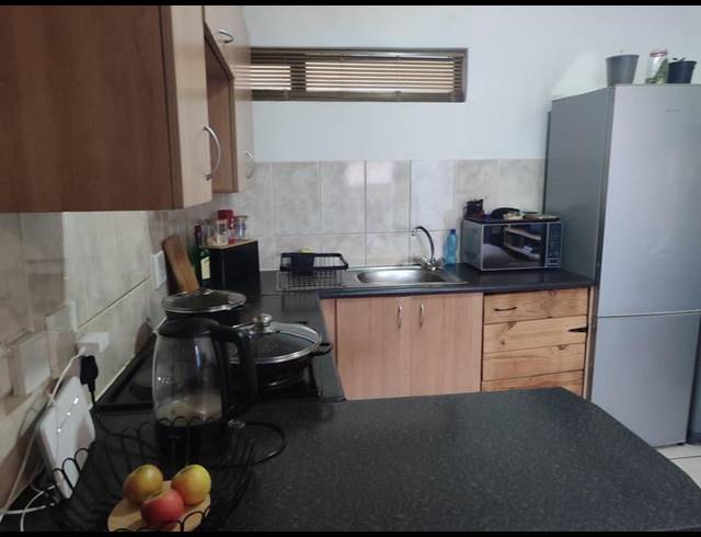 1 BEDROOM APARTMENT FOR SALE IN PARKDENE